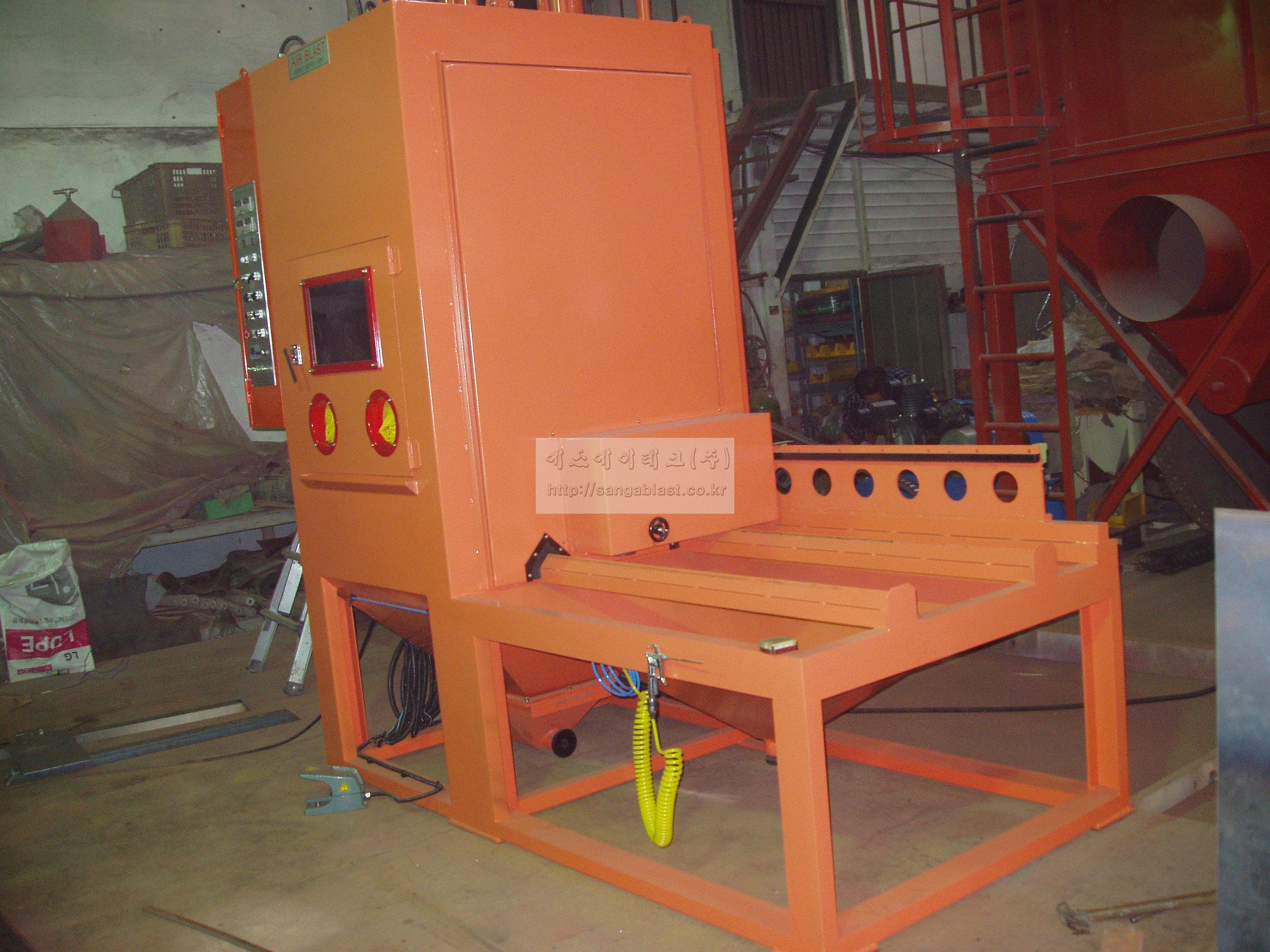 Auto Blast - Transfer Table Type